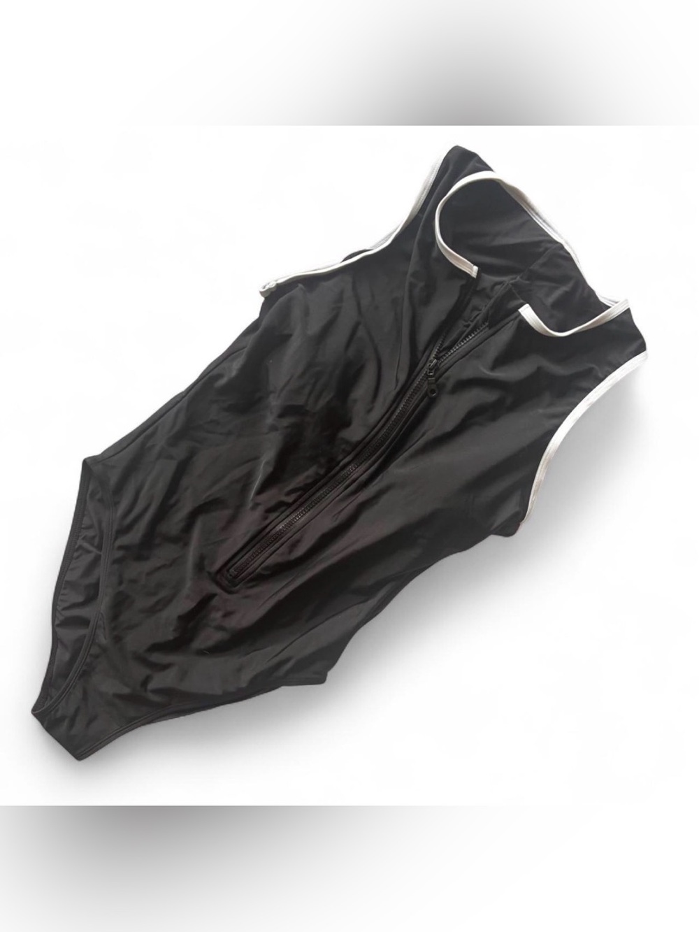 Shade & Shore Black One-Piece Front Zip Swimsuit Women’s Size Large